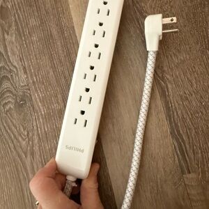 Philips White Surge Protector with Braided Cable